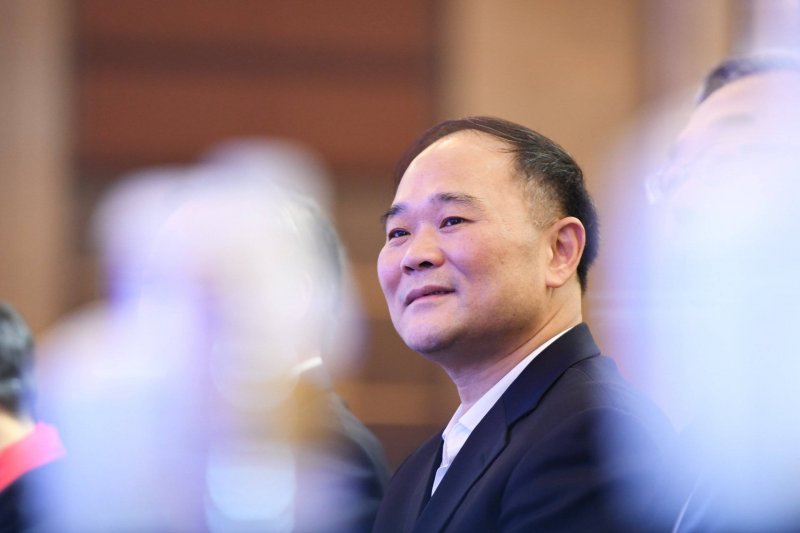 XM外汇平台交易环境股票交易方针的胜负关键，你更信哪一招？